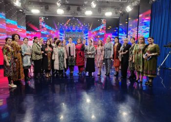 Иштироки бонувони муассиса дар барномаи Дугонаҳо дар телевизони Тоҷикистон