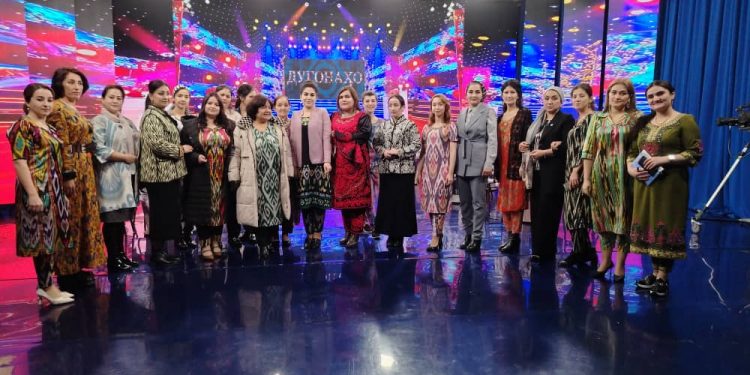 Иштироки бонувони муассиса дар барномаи Дугонаҳо дар телевизони Тоҷикистон